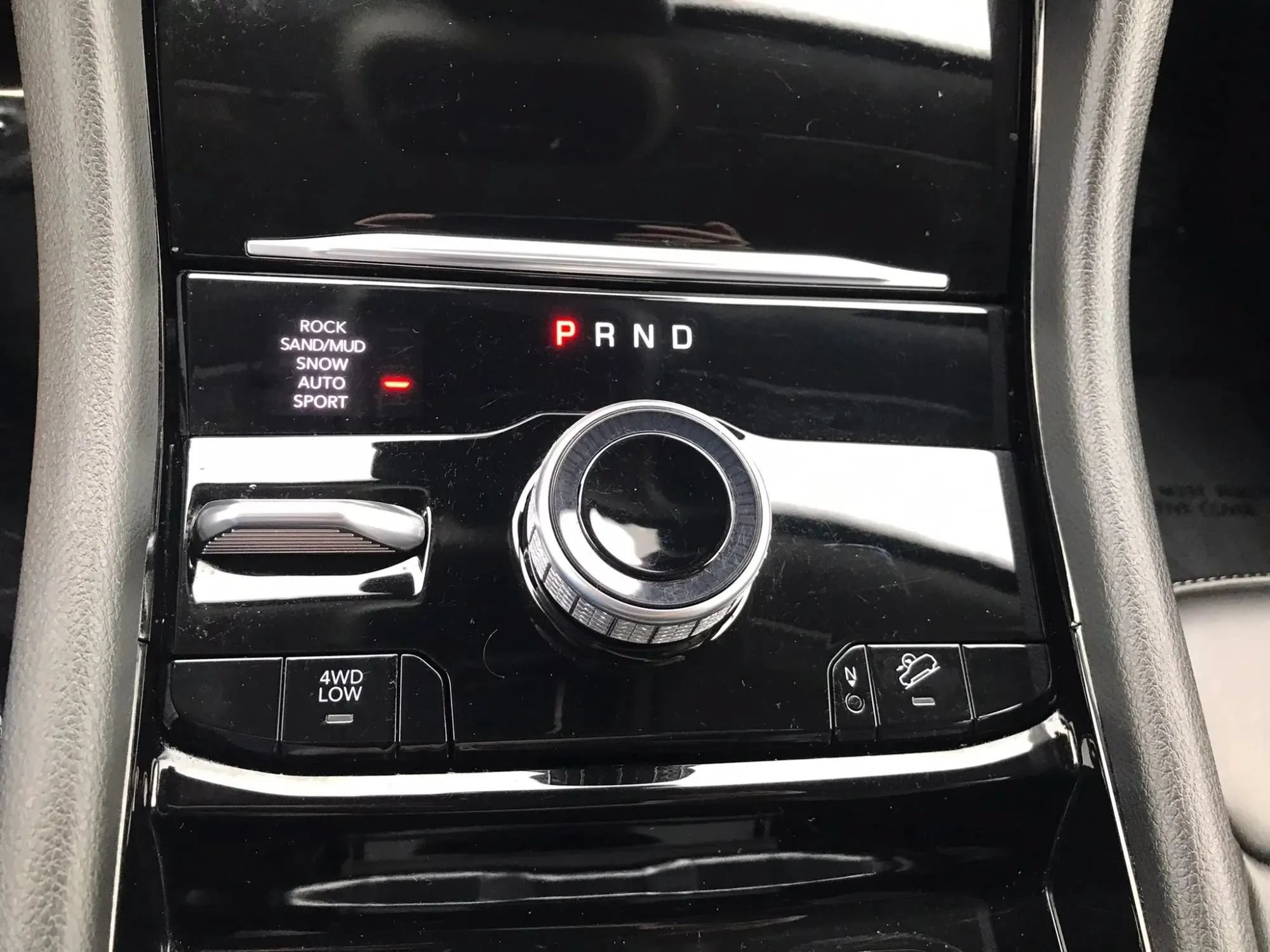 Used 2023 Jeep Grand Cherokee 4WD 4xe image 34