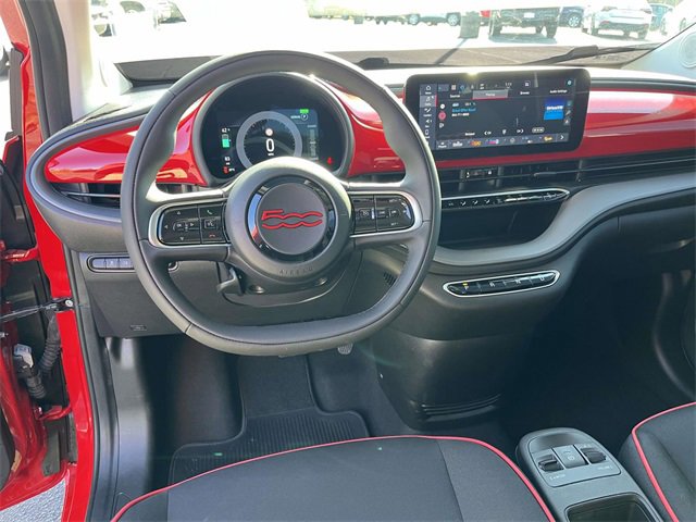 Used 2024 FIAT 500 e (RED) image 13