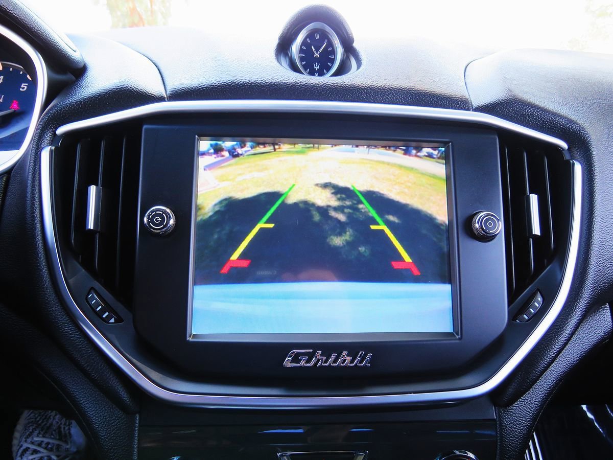 Used 2014 Maserati Ghibli RWD image 24