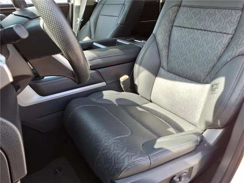 Used 2024 Toyota Tundra SR5 w/ SR5 Premium Package AWD/4WD image 17