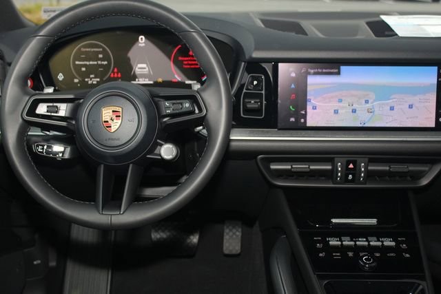 New 2026 Porsche Cayenne image 6