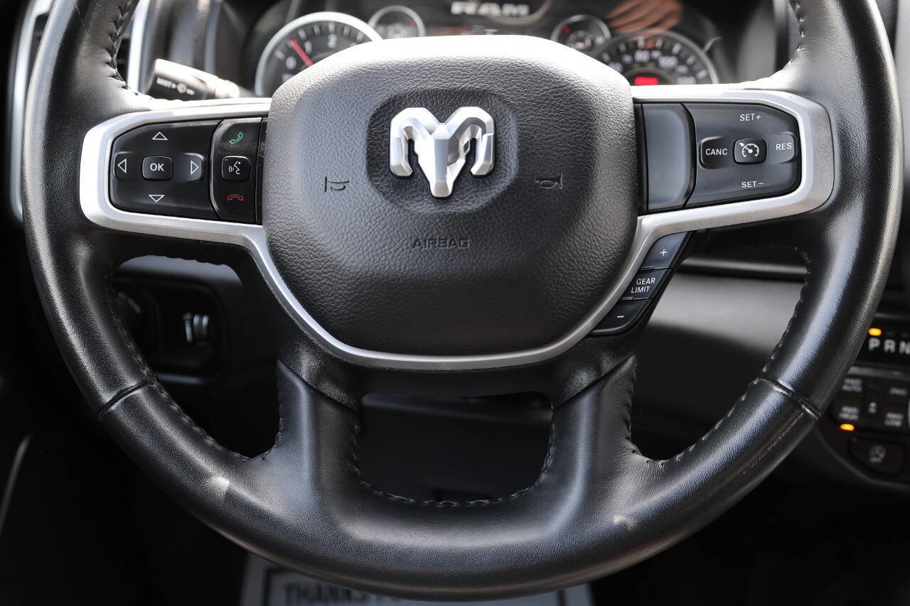 Used 2023 RAM 1500 Big Horn AWD/4WD image 18