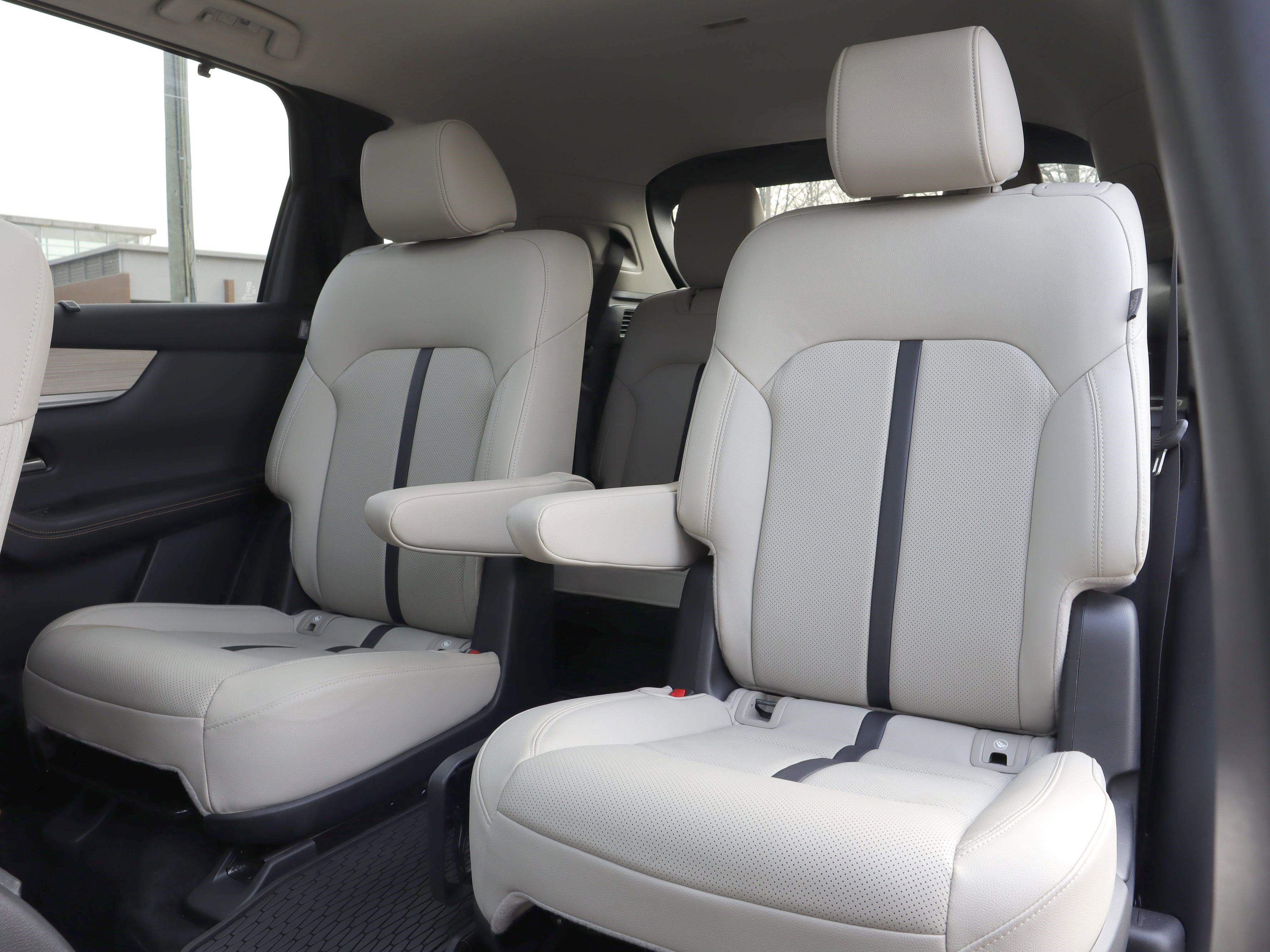 Certified 2024 MAZDA CX-90 Plug-In Hybrid w/ Premium Plus image 9