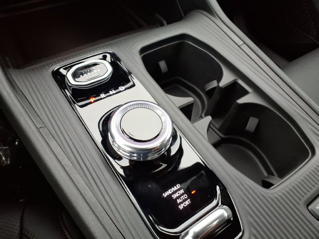 New 2026 Jeep Cherokee Limited AWD/4WD image 15