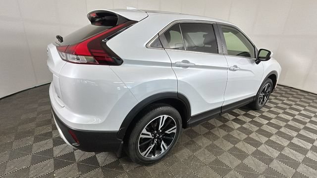 Used 2023 Mitsubishi Eclipse Cross SE AWD/4WD image 3