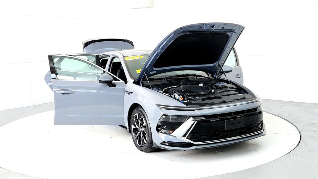 Used 2024 Hyundai Sonata SEL AWD/4WD image 9