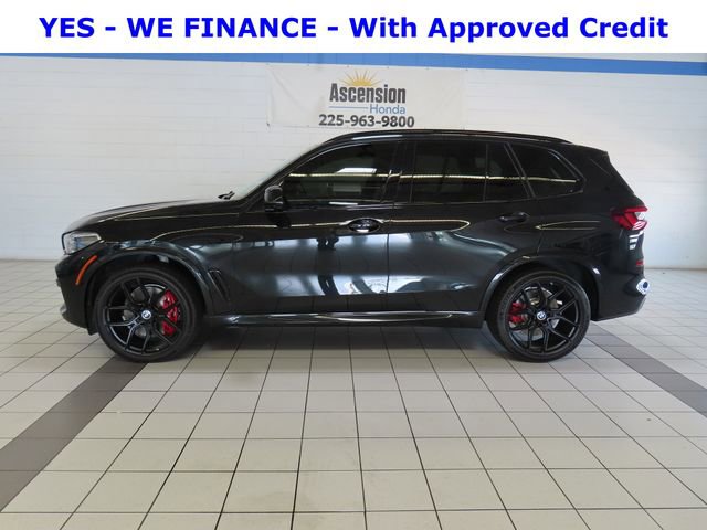 Used 2023 BMW X5 M50i w/ Executive Package image 3