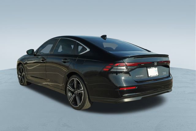 Used 2023 Honda Accord Sport image 5