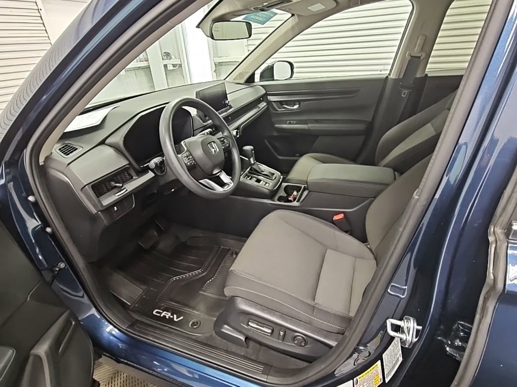 Used 2024 Honda CR-V EX image 11