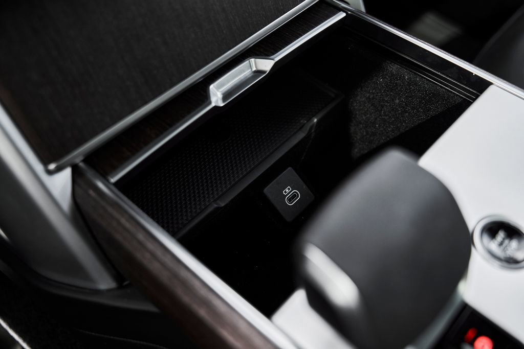 Used 2025 Land Rover Range Rover Long Wheelbase SE image 67