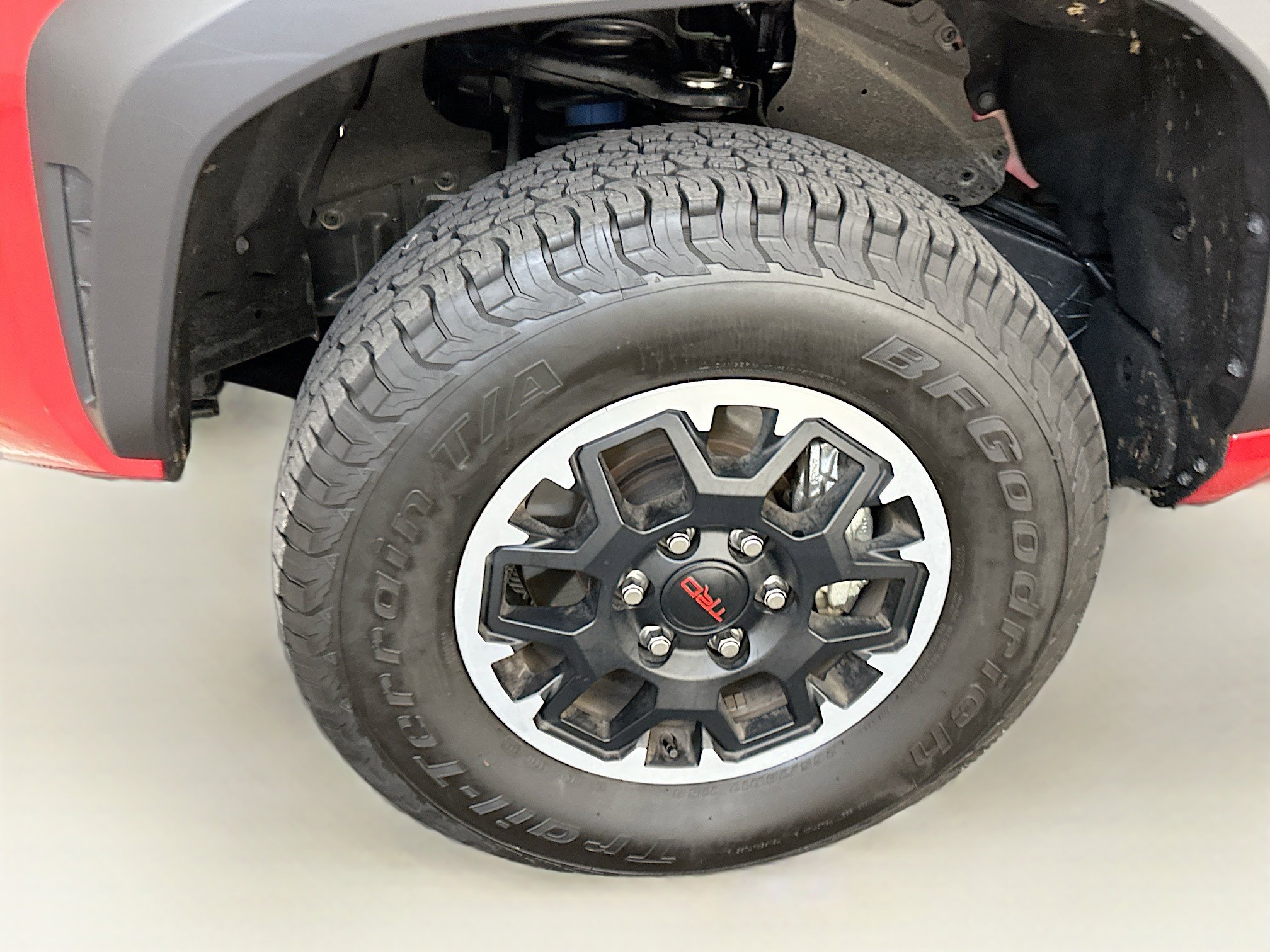 Used 2025 Toyota Tacoma TRD Off-Road image 11