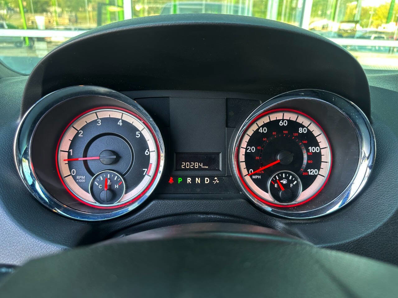 Used 2019 Dodge Grand Caravan SE image 31