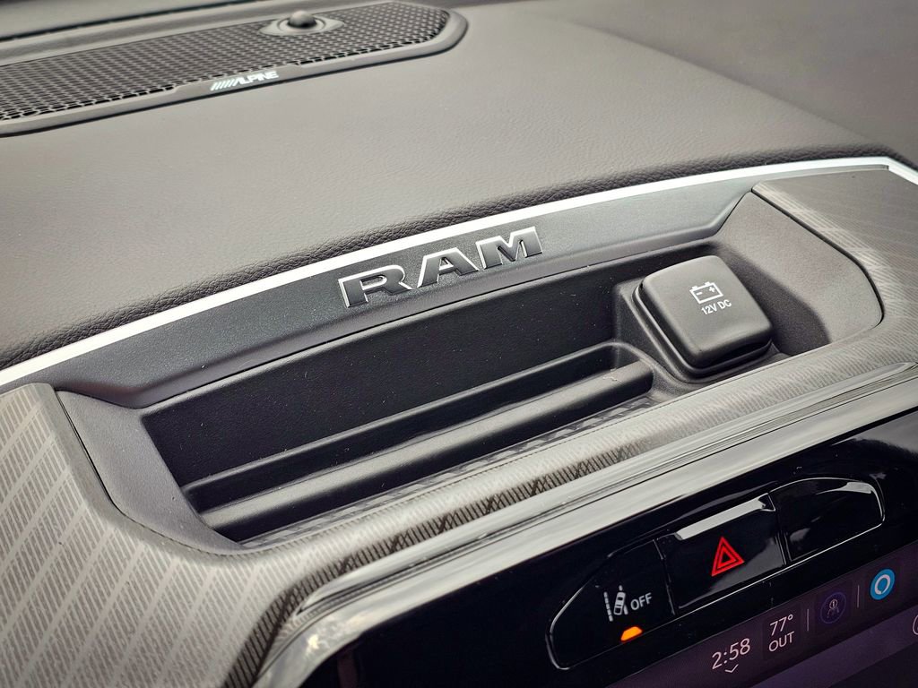 New 2026 RAM 1500 4x4 Crew Cab image 23