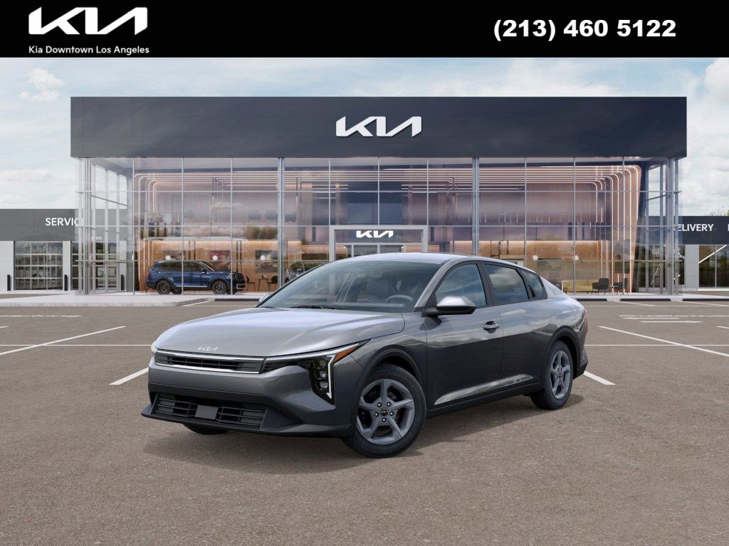 New 2025 Kia K4 LXS