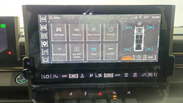 Used 2025 GMC Hummer EV 2X w/ LPO, Sport Package image 50