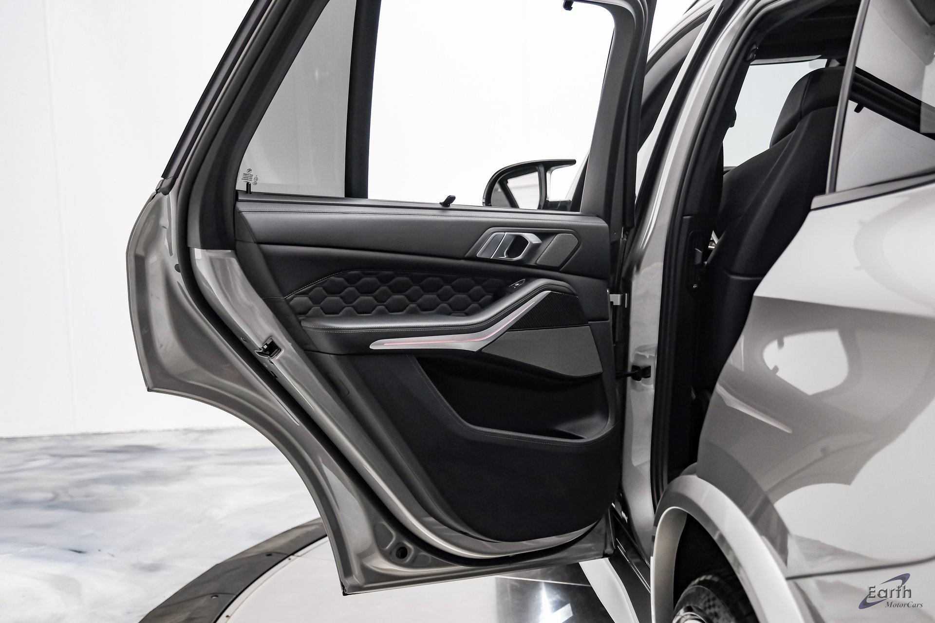 Used 2022 BMW X5 M w/ Competition Package 2 image 85