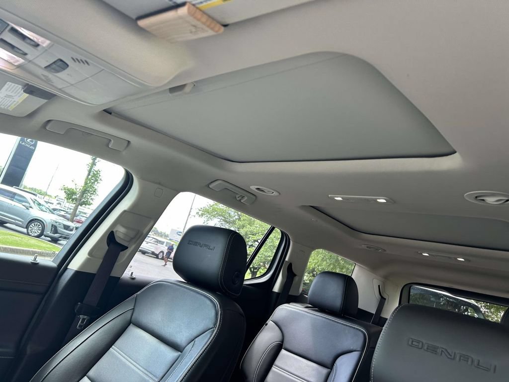 Used 2020 GMC Acadia Denali w/ Trailering Package AWD/4WD image 13