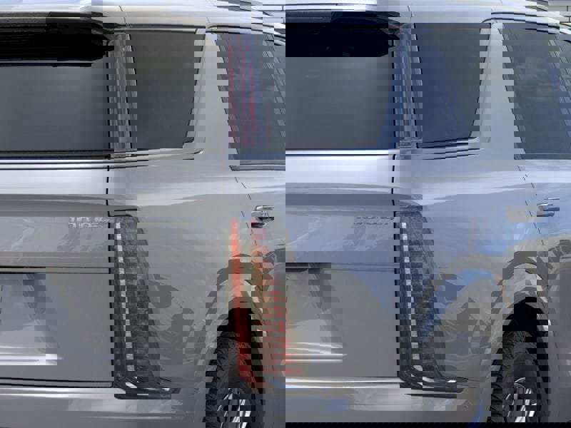 New 2026 Cadillac Escalade IQL Luxury image 11