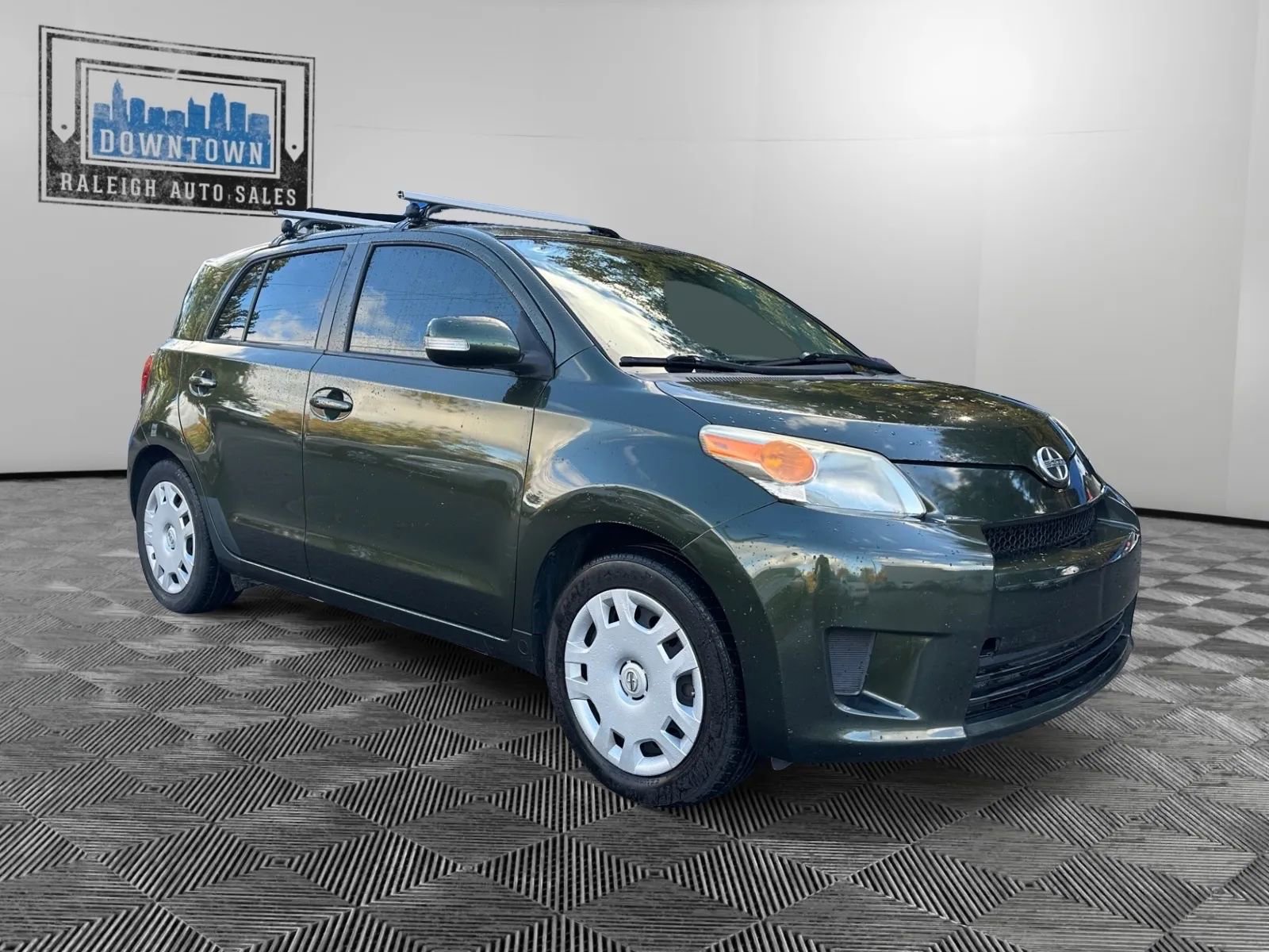 Used 2012 Scion xD image 4