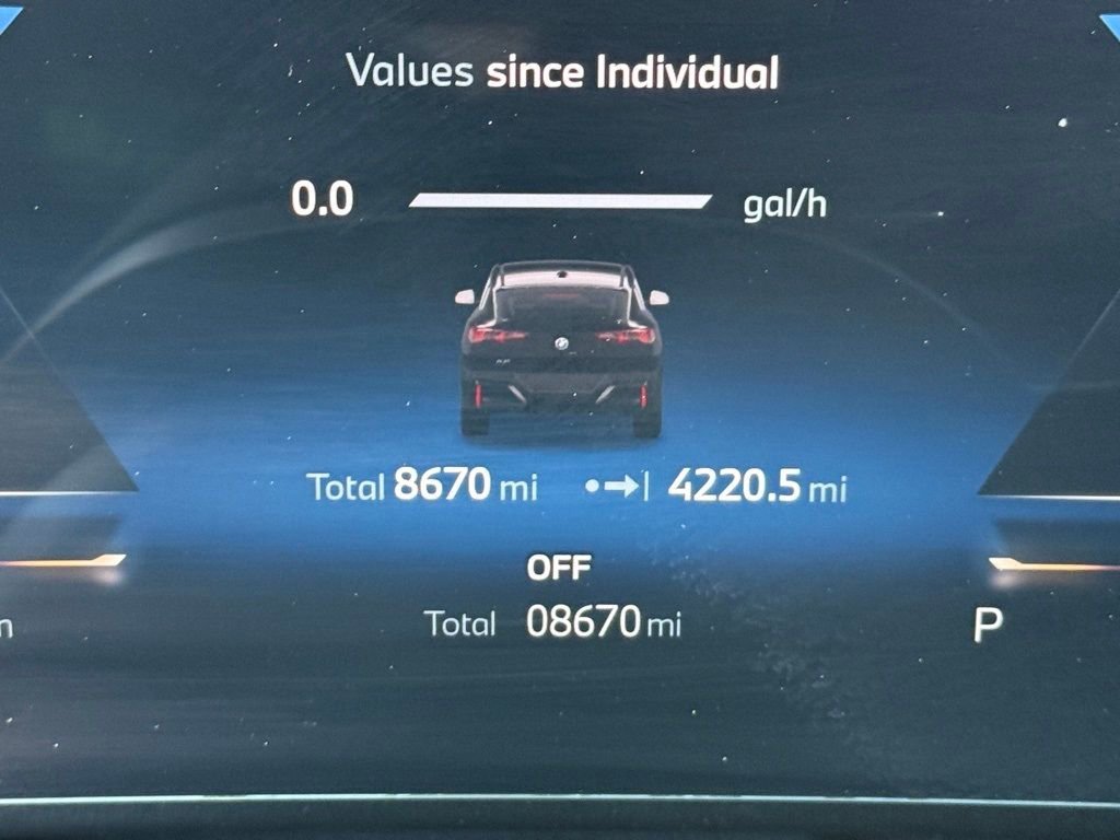 Used 2025 BMW X2 xDrive28i w/ Technology Package image 23