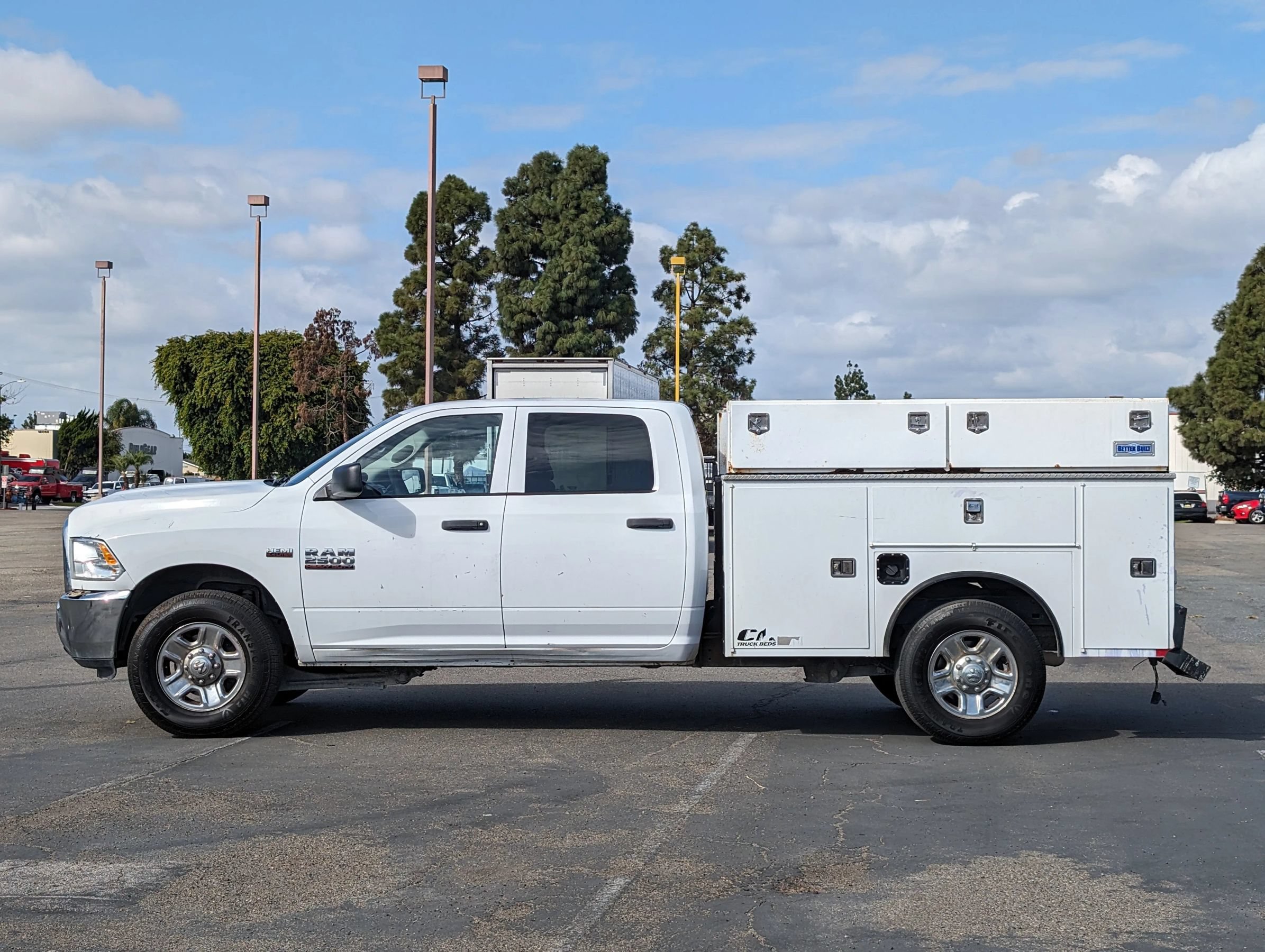 Used 2017 RAM 2500 Tradesman w/ Chrome Appearance Group RWD image 5