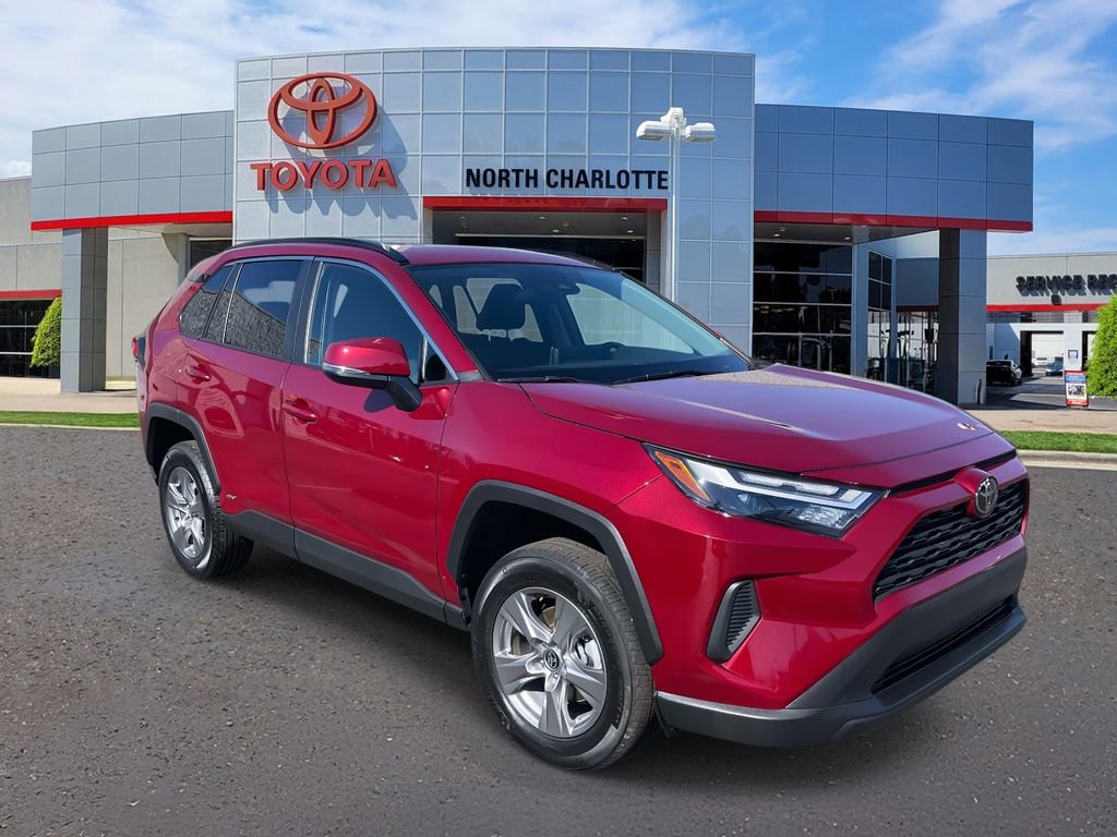 Used 2025 Toyota RAV4 XLE
