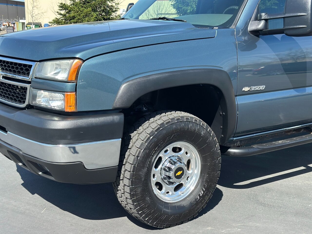 Used 2006 Chevrolet Silverado 3500 LT w/ Skid Plate Package AWD/4WD image 13