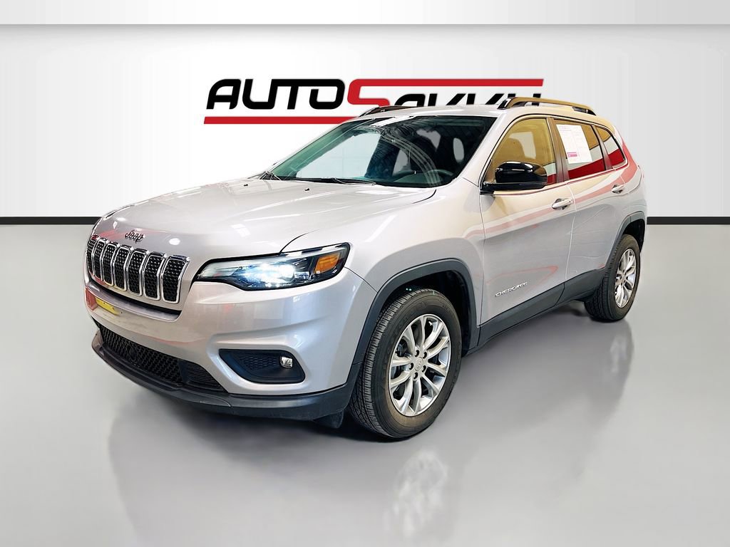 Used 2022 Jeep Cherokee Latitude Lux FWD image 3