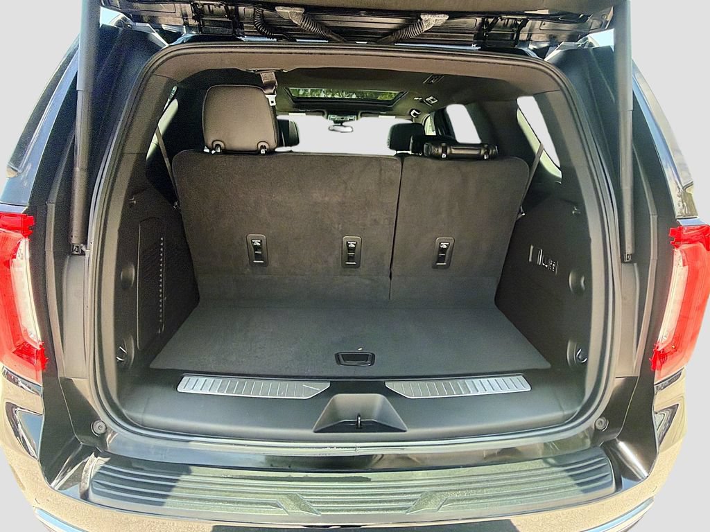 Used 2023 GMC Yukon Denali AWD/4WD image 26