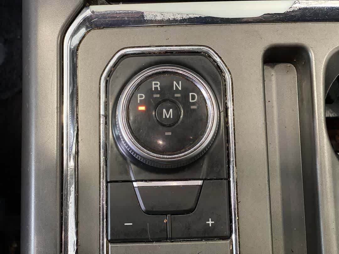 Used 2019 Ford Expedition XLT w/ Equipment Group 201A AWD/4WD image 21