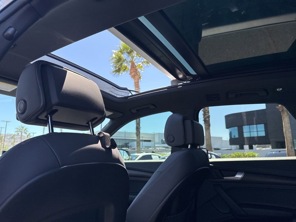 Used 2023 Audi Q5 2.0T Premium w/ Convenience Package image 20