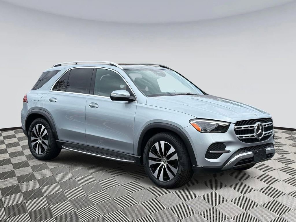 Used 2024 Mercedes-Benz GLE 350 4MATIC image 1