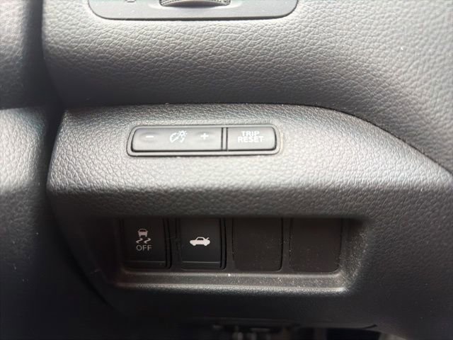 Used 2015 Nissan Altima 2.5 S w/ Power Driver Seat Package image 35