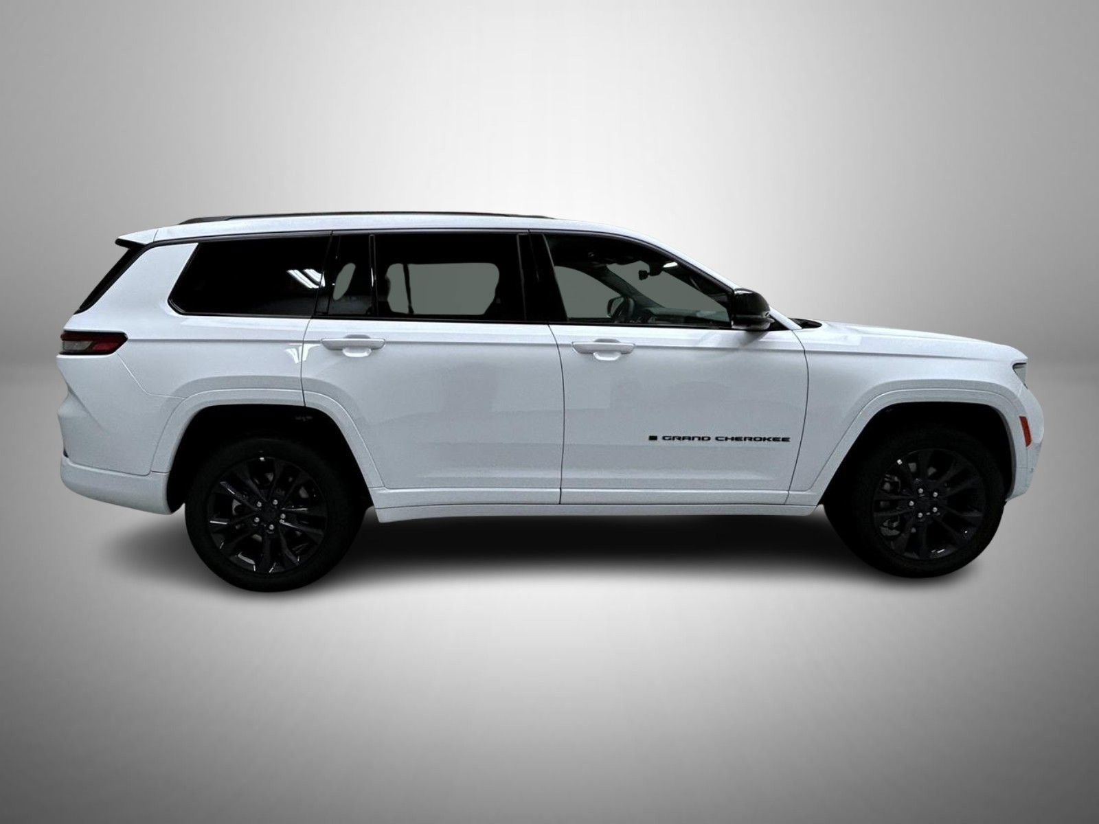 New 2026 Jeep Grand Cherokee L Limited AWD/4WD image 4