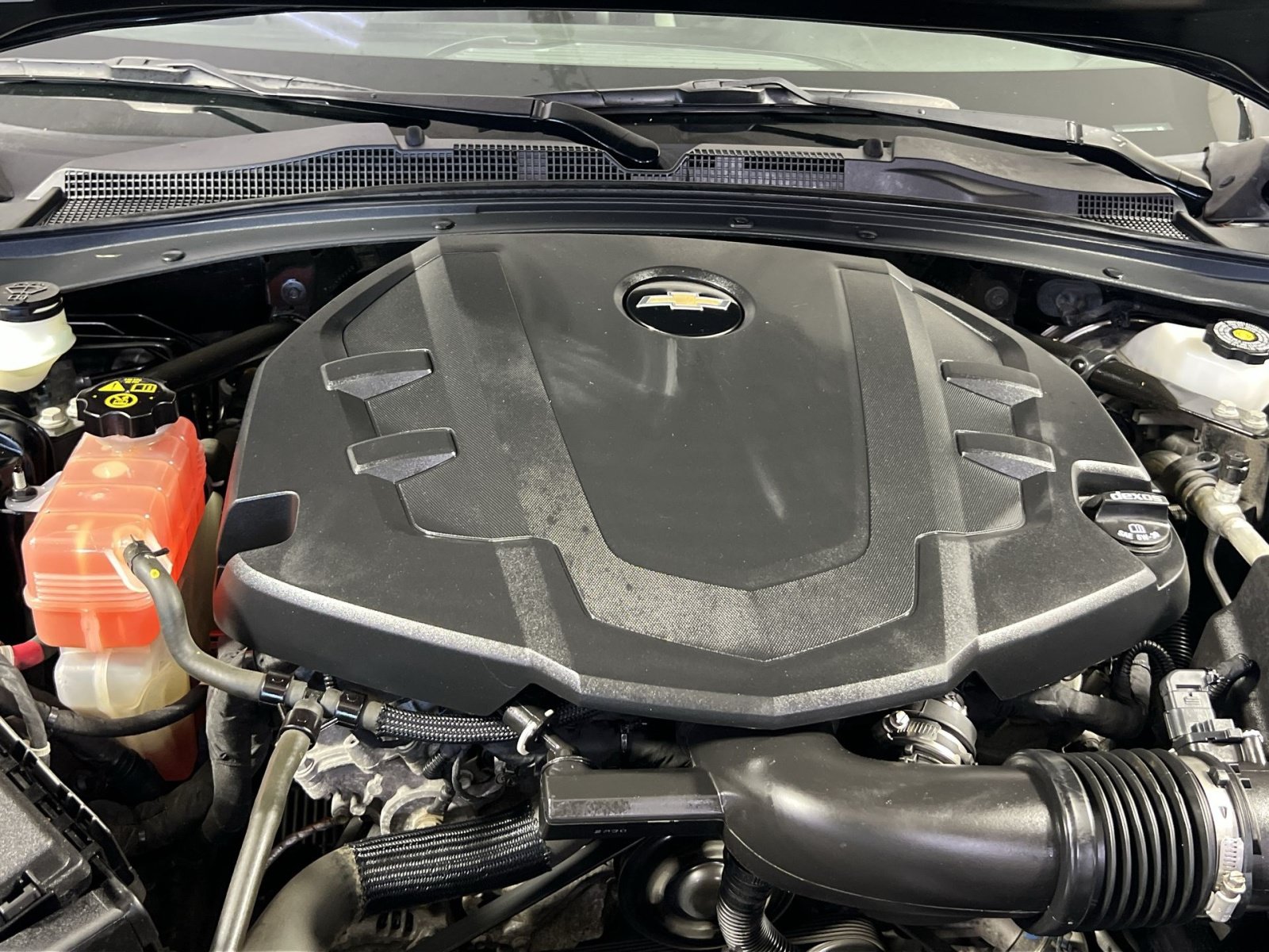 Used 2021 Chevrolet Camaro LT RWD image 29