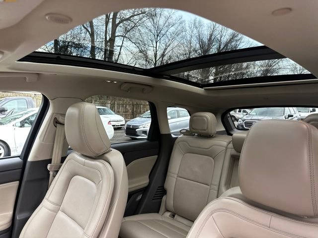 Used 2022 Lincoln Corsair Grand Touring image 39