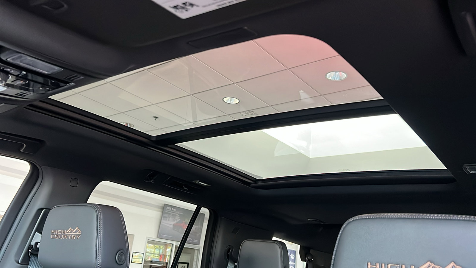 New 2026 Chevrolet Tahoe High Country w/ LPO, Get Active Package image 28