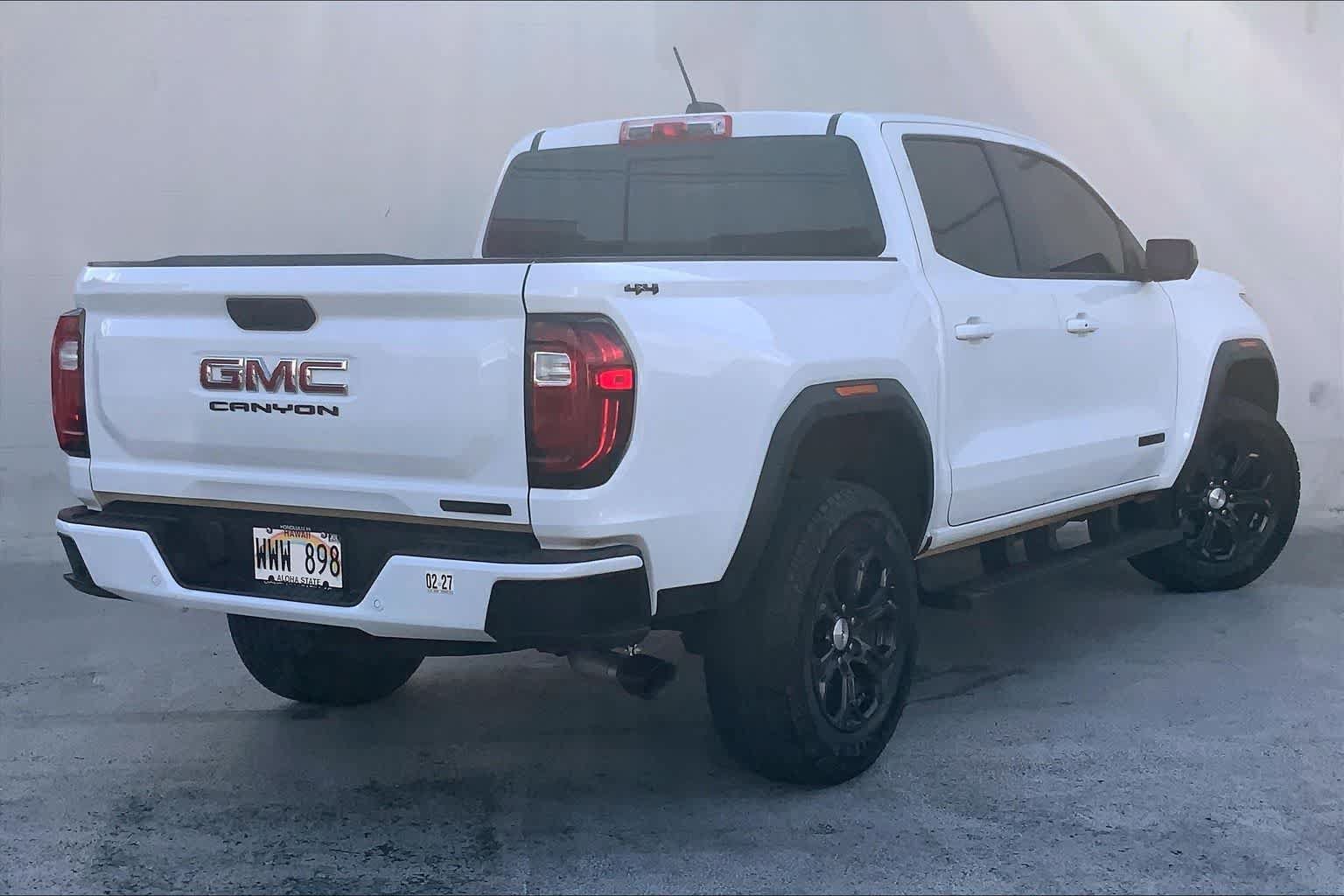 Used 2023 GMC Canyon Elevation w/ Elevation Premium Package AWD/4WD image 22