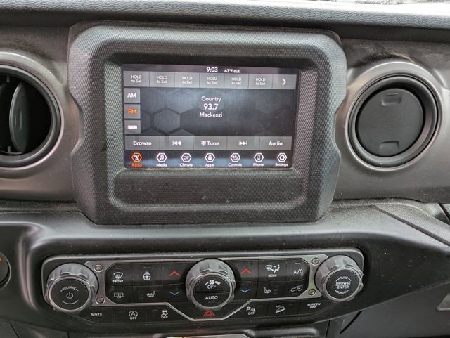 Used 2021 Jeep Wrangler Willys image 12