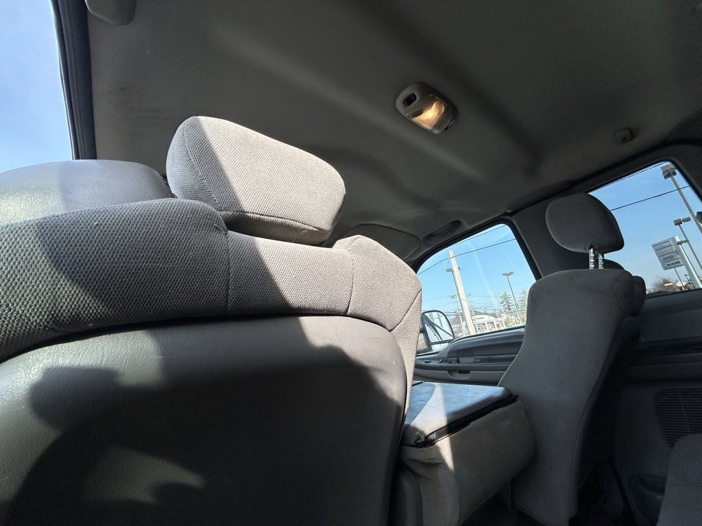 Used 2003 Ford F250 XL image 27