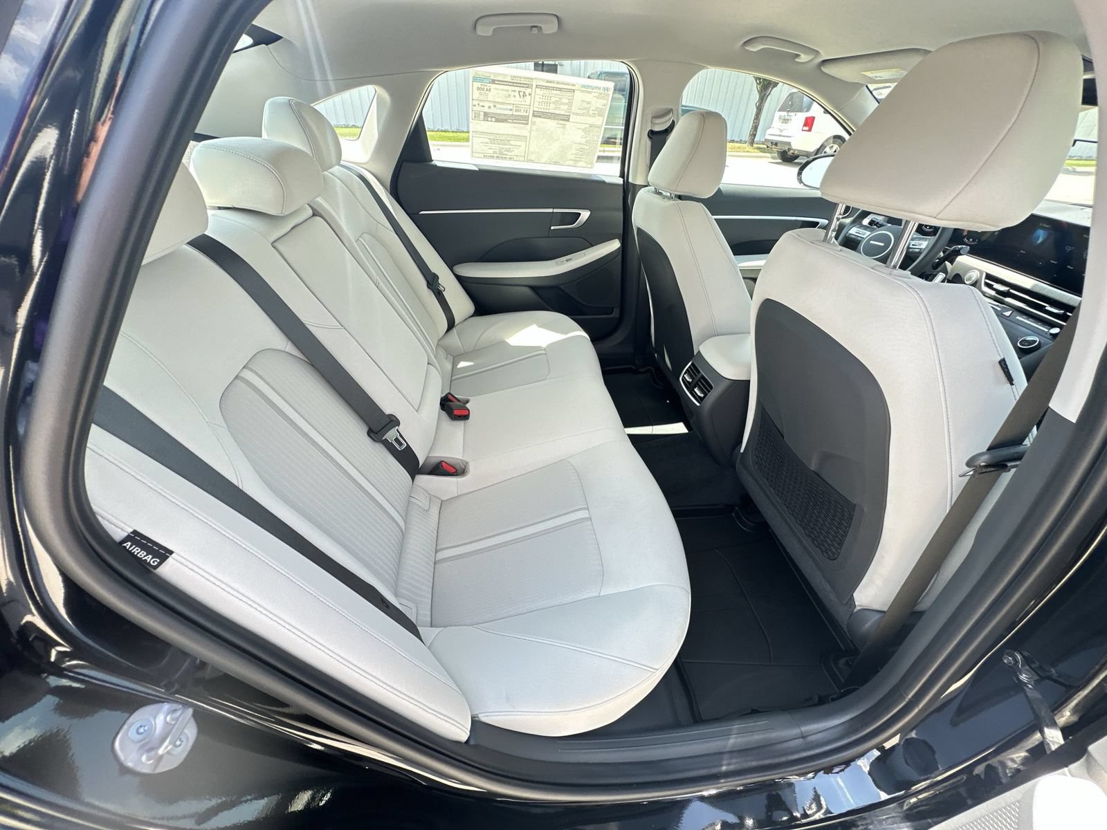 Used 2025 Hyundai Sonata SEL FWD image 25