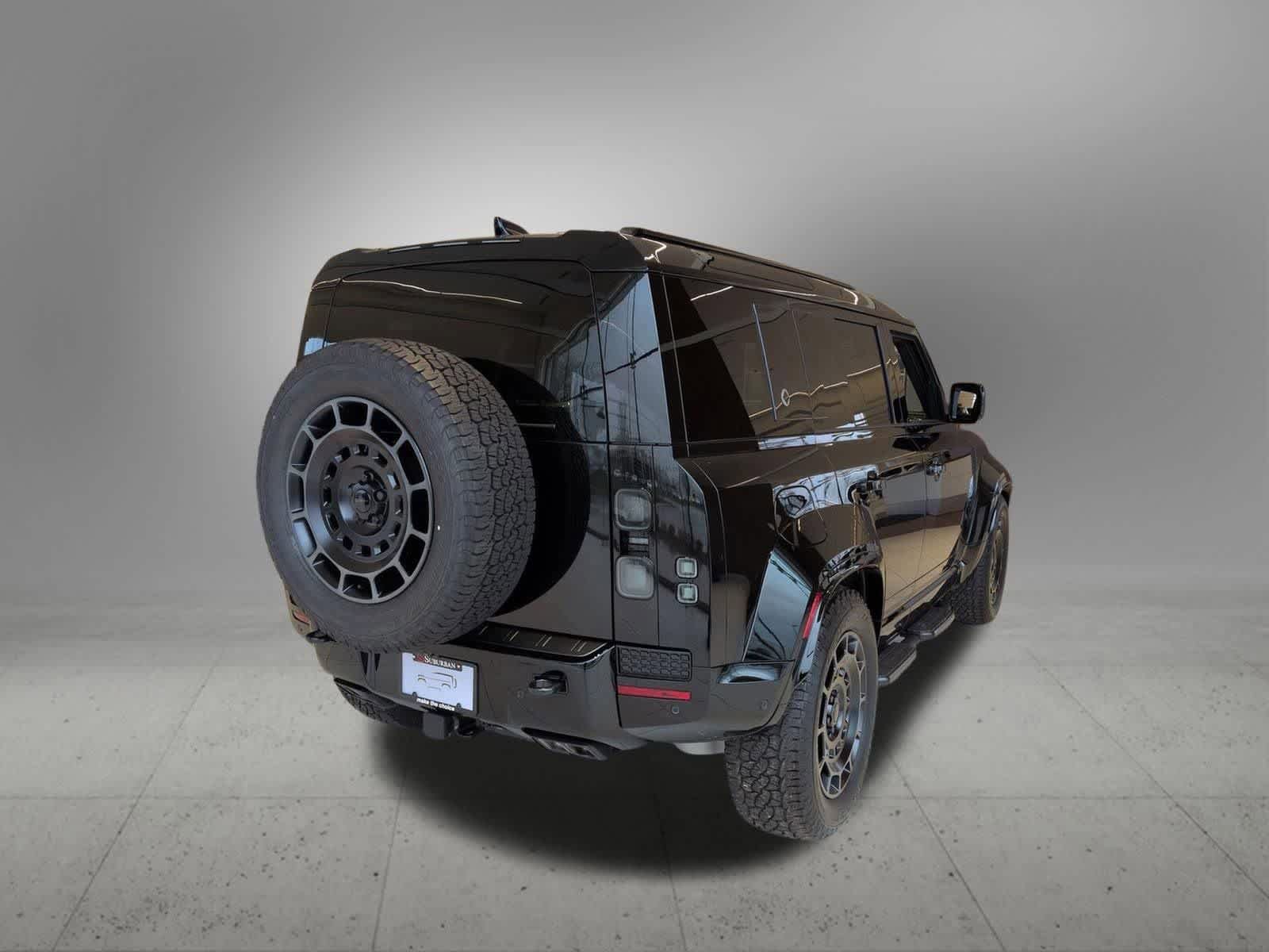 New 2026 Land Rover Defender 110 OCTA AWD/4WD image 5