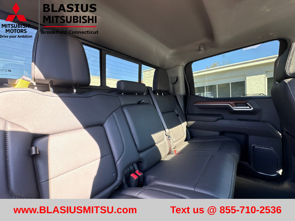 Used 2023 GMC Sierra 1500 Denali w/ Denali Reserve Package AWD/4WD image 33