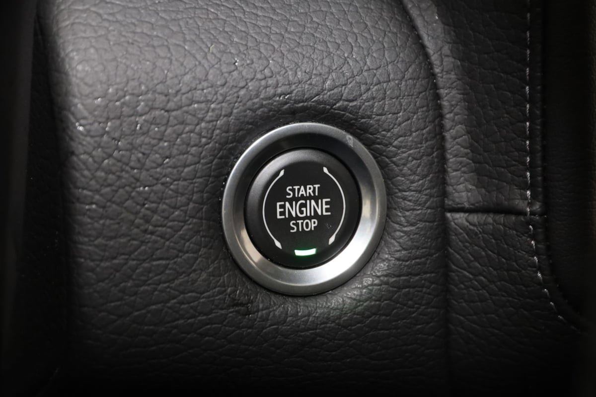 Used 2022 GMC Yukon Denali image 35