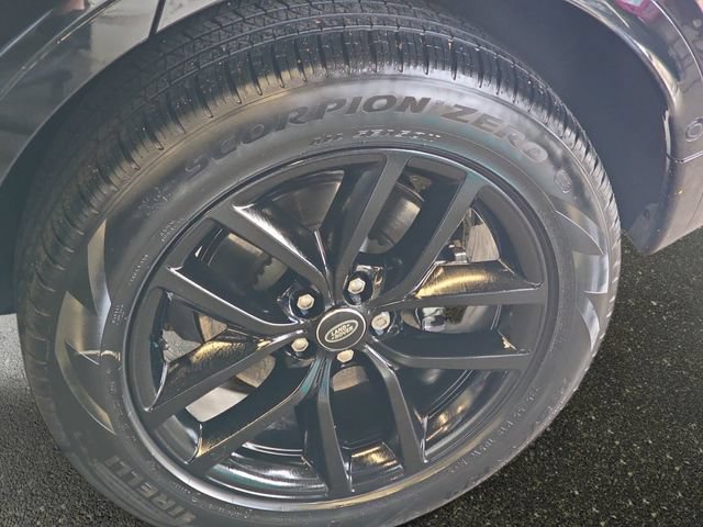 Used 2025 Land Rover Discovery Sport S AWD/4WD image 35