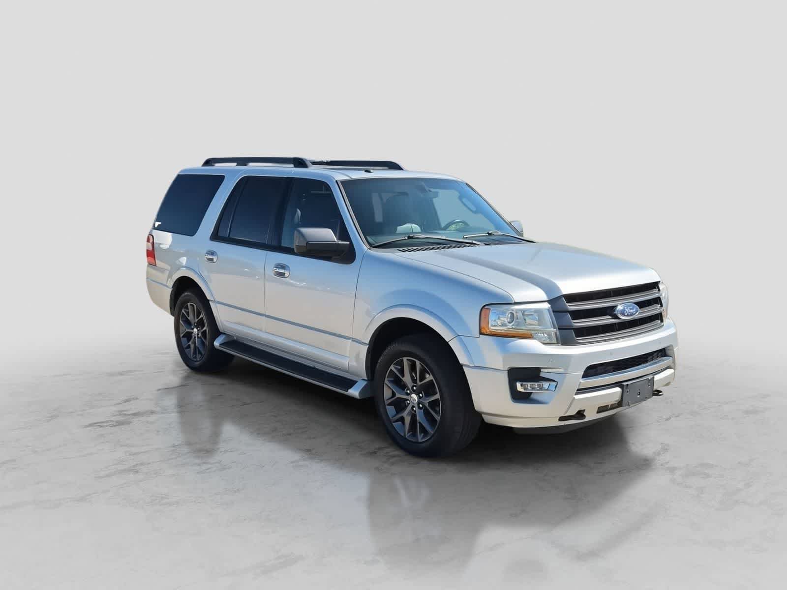 Used 2017 Ford Expedition Limited w/ Limited Appearance Package AWD/4WD image 2