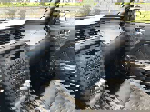 Used 2010 Ford Mustang Coupe image 75