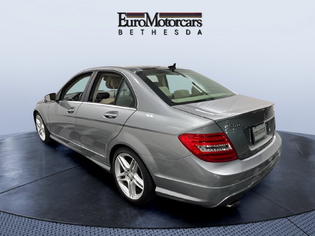 Used 2013 Mercedes-Benz C 300 4MATIC Sedan image 3
