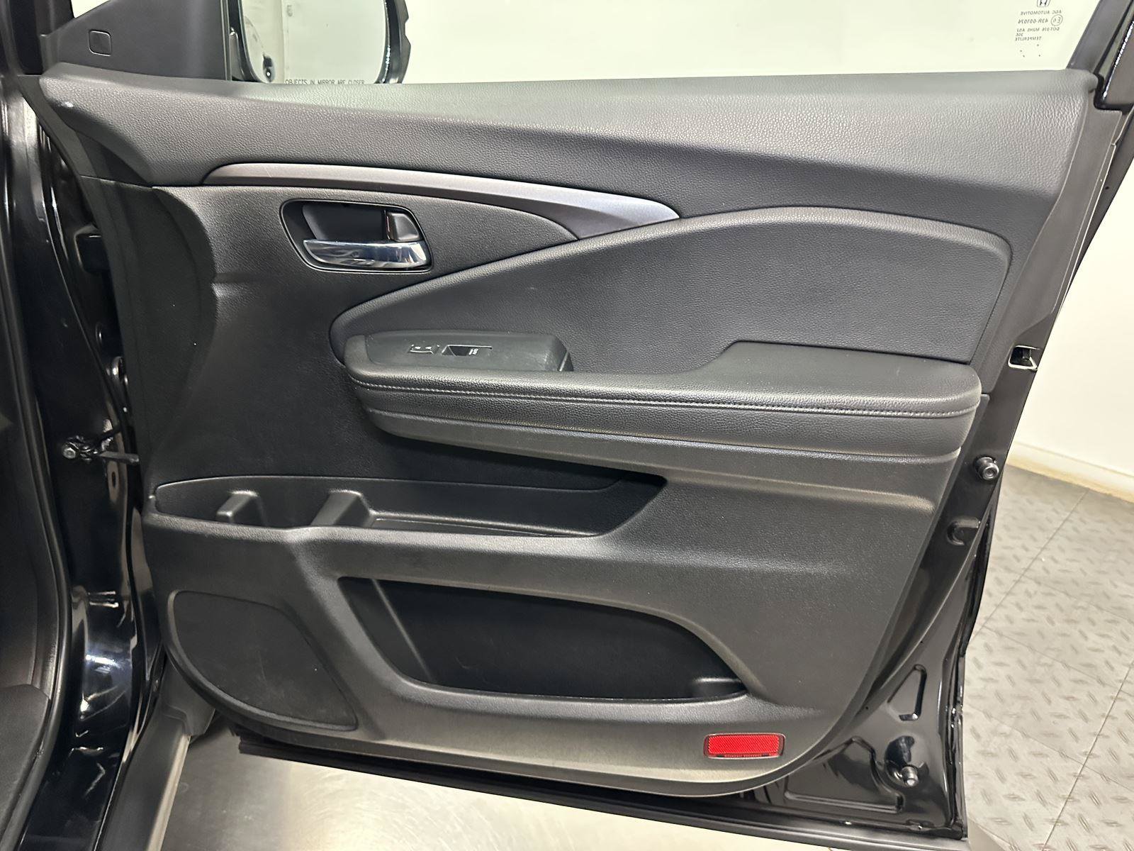 Certified 2021 Honda Pilot EX-L image 37