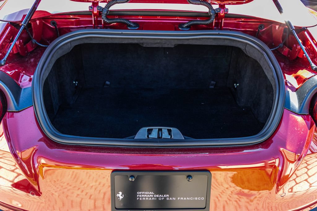 Certified 2022 Ferrari 812 GTS RWD image 23